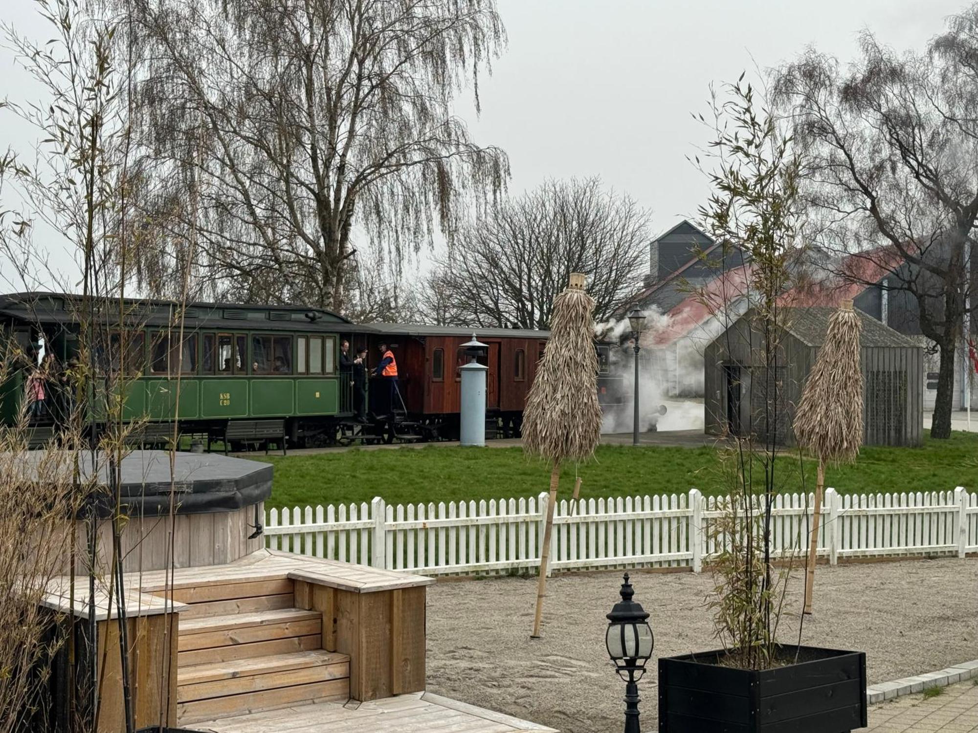 Bandholm Badehotel Exterior photo